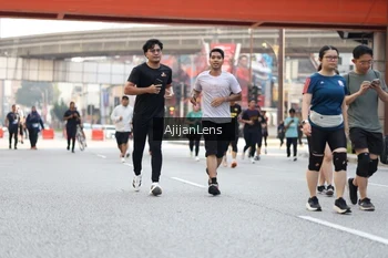 Runner Photo 4699373