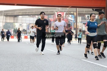 Runner Photo 4699376
