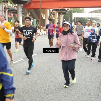 Runner Photo 4699379
