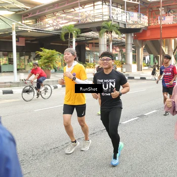 Runner Photo 4699420