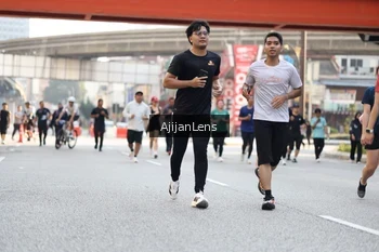 Runner Photo 4699436