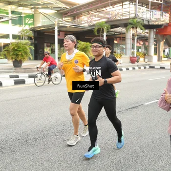 Runner Photo 4699452