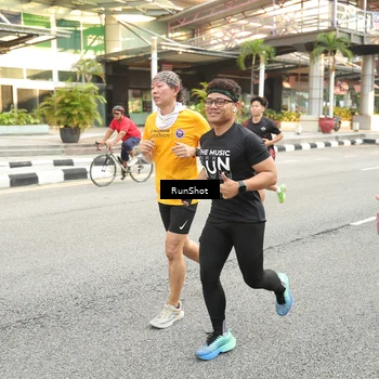 Runner Photo 4699467