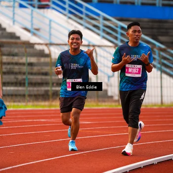 Runner Photo 4699471