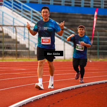 Runner Photo 4699475