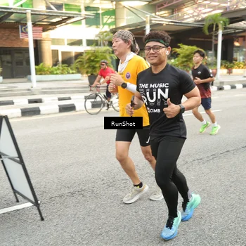 Runner Photo 4699502