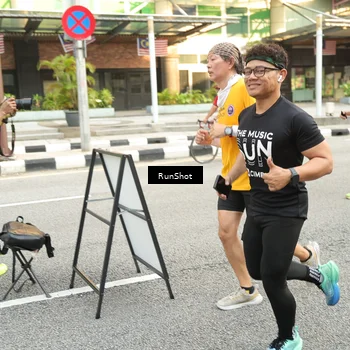 Runner Photo 4699534