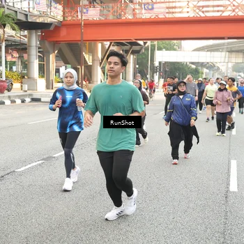 Runner Photo 4699536
