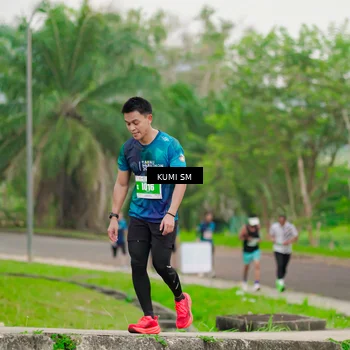 Runner Photo 4699544