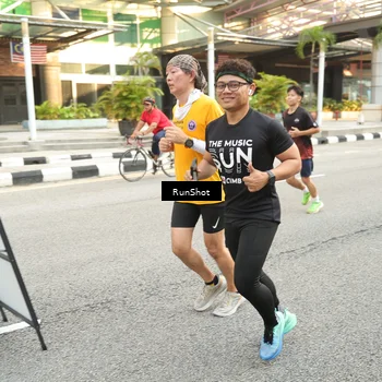 Runner Photo 4699558