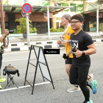 Runner Photo 4699571