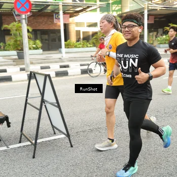 Runner Photo 4699603