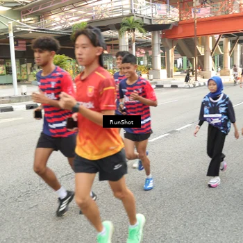Runner Photo 4699630