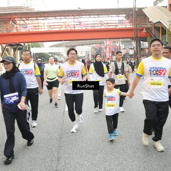 Runner Photo 4699664