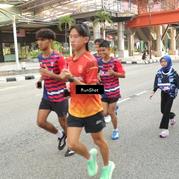 Runner Photo 4699666