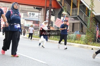 Runner Photo 4699685