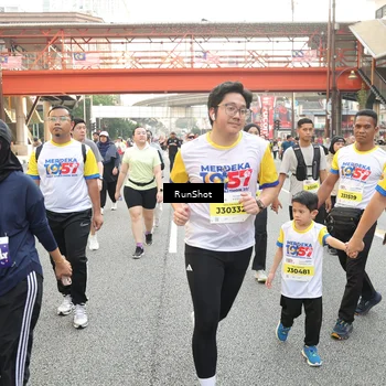 Runner Photo 4699694