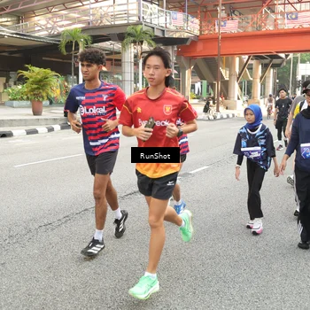 Runner Photo 4699699