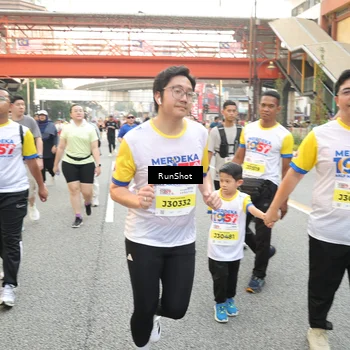 Runner Photo 4699707