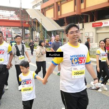 Runner Photo 4699756