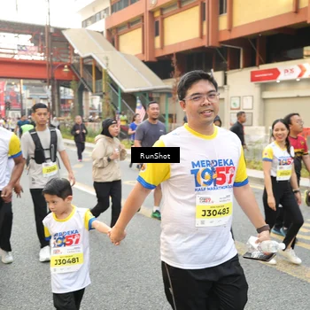 Runner Photo 4699758