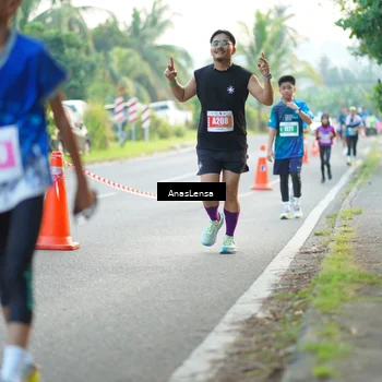Runner Photo 4699777