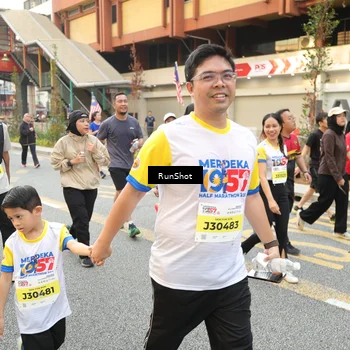Runner Photo 4699779