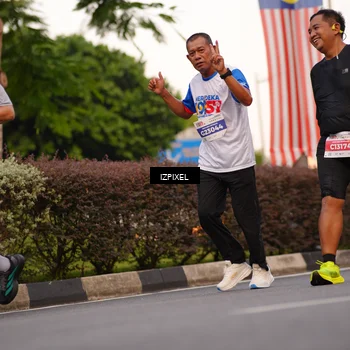 Runner Photo 4699836