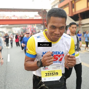 Runner Photo 4699850