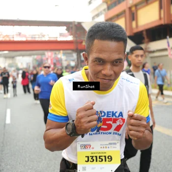 Runner Photo 4699858