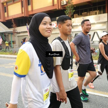 Runner Photo 4699905