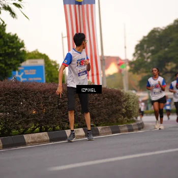 Runner Photo 4700003