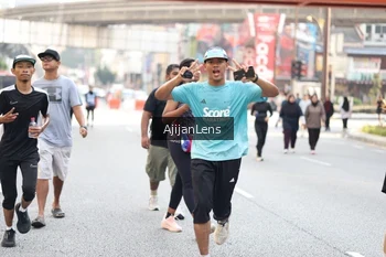 Runner Photo 4700050