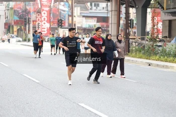 Runner Photo 4700067