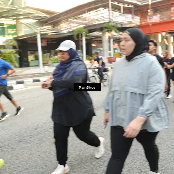 Runner Photo 4700072