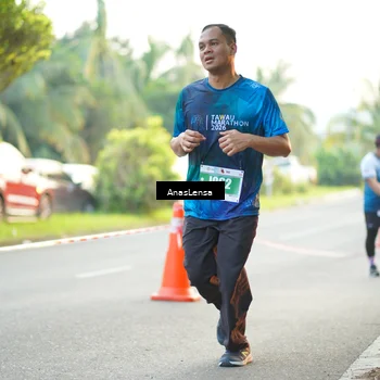 Runner Photo 4700094