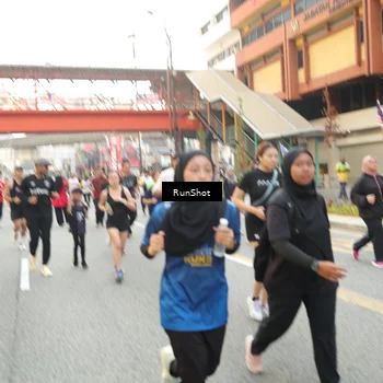 Runner Photo 4700133