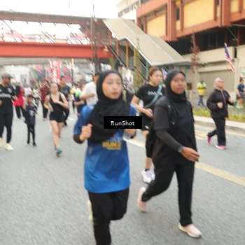 Runner Photo 4700134