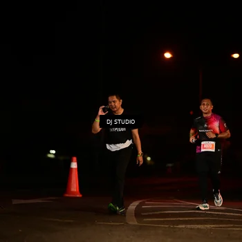 Runner Photo 4700194