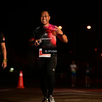 Runner Photo 4700215