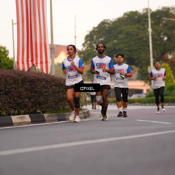 Runner Photo 4700226