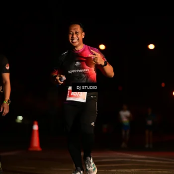 Runner Photo 4700272