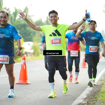 Runner Photo 4700273