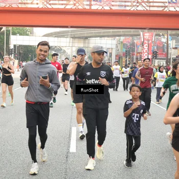 Runner Photo 4700282