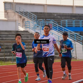 Runner Photo 4700295
