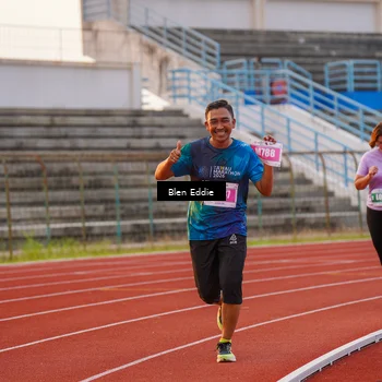 Runner Photo 4700299
