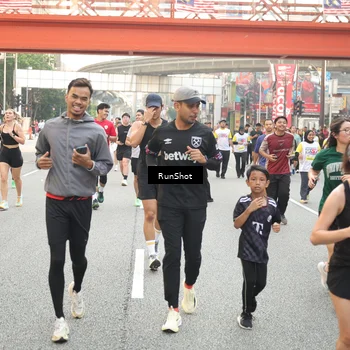 Runner Photo 4700302
