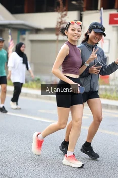 Runner Photo 4700314