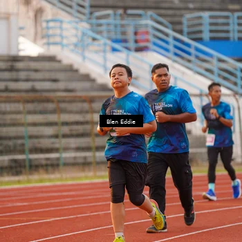 Runner Photo 4700316