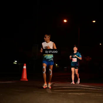 Runner Photo 4700318